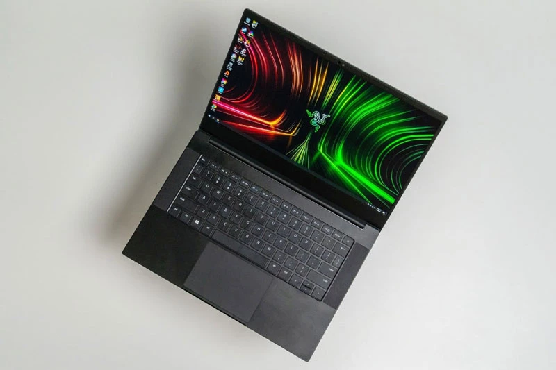 2. Razer Blade 14.