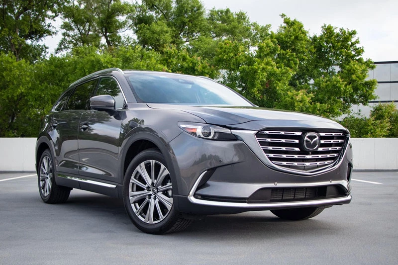 =6. Mazda CX-9 2021 (mức tiêu hao nhiên liệu ở đường hỗn hợp: 11,8 lít/100 km).