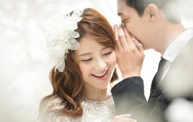 Đàn ông chung thủy khi vợ khóc sẽ làm 4 điều này, nếu bạn không có thì dễ chồng đang có người thứ 3