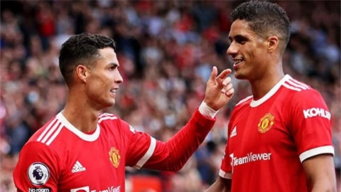 Varane cảm thấy may mắn vì không phải đối đầu với Ronaldo