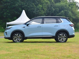 SUV hạng C sử dụng động cơ tăng áp, giá hơn 350 triệu đồng