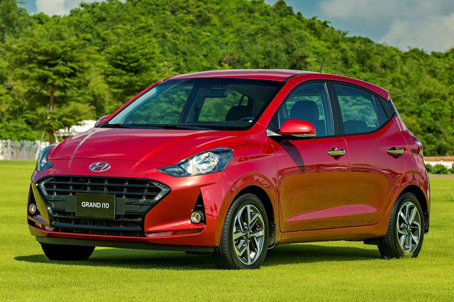 Hyundai Grand i10 vẫn chưa thể giành lại 'ngôi vương' từ VinFast Fadil