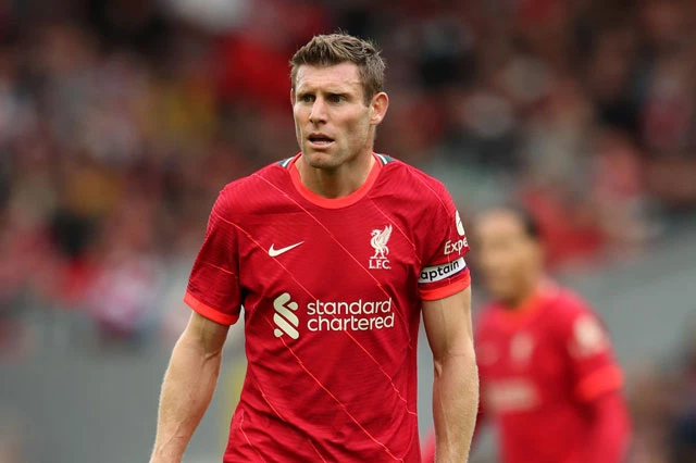 Hậu vệ phải: James Milner (Liverpool).