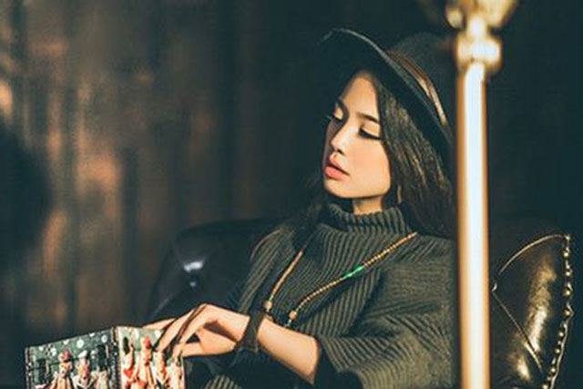 Người đàn bà khôn luôn tâm niệm: Xếp sau cha mẹ và con cái chính là tiền chứ không phải đàn ông