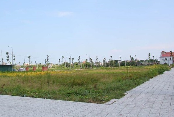 Hà Tĩnh: Đấu giá 8 lô đất ở vùng nông thôn, vượt trên 54 bước giá