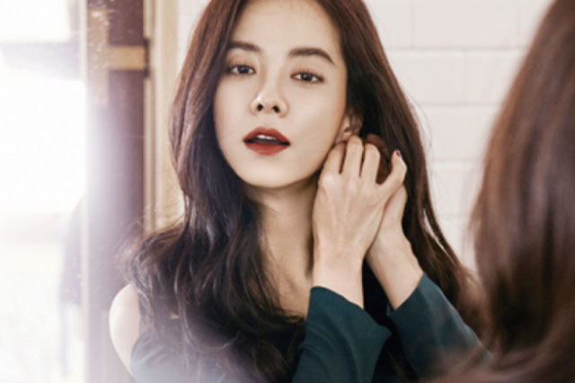 Đàn bà càng sắc sảo càng khiến đàn ông nể phục và không ngừng say mê