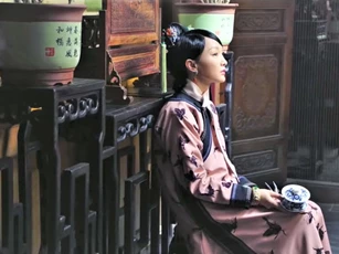 Phi tần thất sủng bị đẩy vào lãnh cung không sợ hình phạt mà sợ nhất đối mặt với điều này