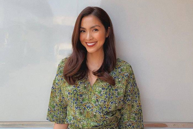 Hai nhóc tỳ nhà Hà Tăng đón Trung thu: Tự làm đèn lồng thủ công, chơi trò Tấm Cám nhặt đậu