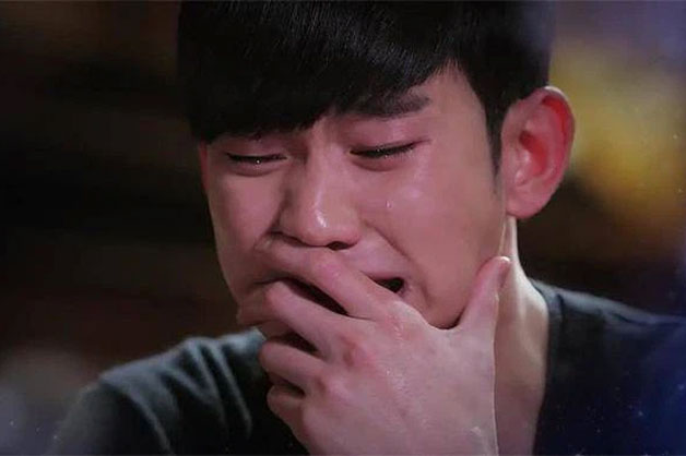 Tôi bị tai nạn phải ngồi xe lăn cả đời, cứ tưởng tương lai chấm hết, ngờ đâu bạn gái lại nhắn một tin khiến tôi rơi nước mắt