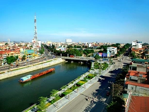 Cần Thơ, Ninh Bình nhận Chứng chỉ "Thành phố bền vững về môi trường và Đất sạch” của khối ASEAN