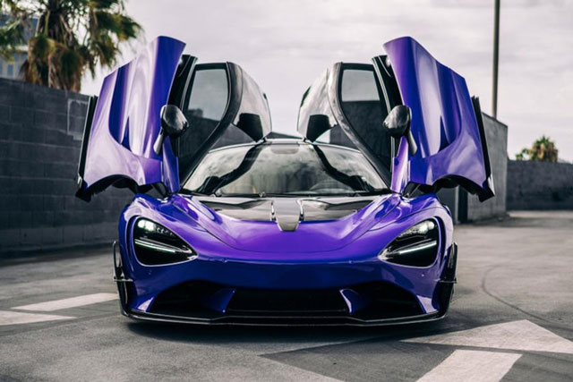 Ngắm siêu xe McLaren 720S với phần thân hoàn toàn bằng sợi carbon
