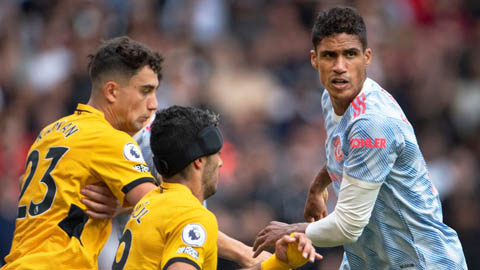 Người cũ Arsenal không hiểu vì sao Ben White đắt hơn Varane