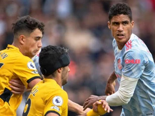 Người cũ Arsenal không hiểu vì sao Ben White đắt hơn Varane