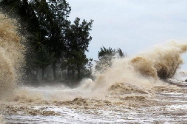 Tin bão khẩn cấp và các chỉ đạo ứng phó