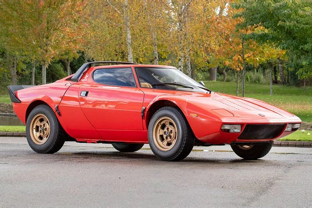 5. Lancia Stratos HF Stradale 1976.