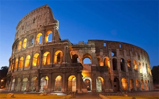 colosseum dau an la ma 2000 nam tuoi