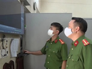 Khởi tố vụ án người phụ nữ từ TP Hồ Chí Minh về quê mắc COVID-19 khai báo gian dối