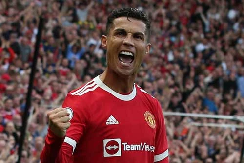 2. Cristiano Ronaldo (M.U) – Tổng tài sản: 460 triệu USD.