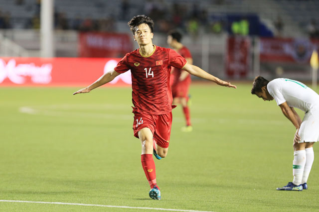 Hoàng Đức nhận lương top 5 ở Pathum United nếu đến Thái Lan