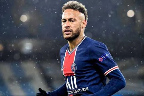 5. Neymar (PSG) – Tổng tài sản: 185 triệu USD.