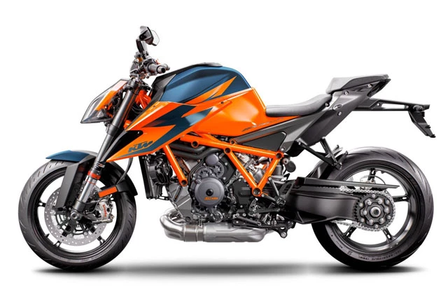 6. KTM 1290 Super Duke R.