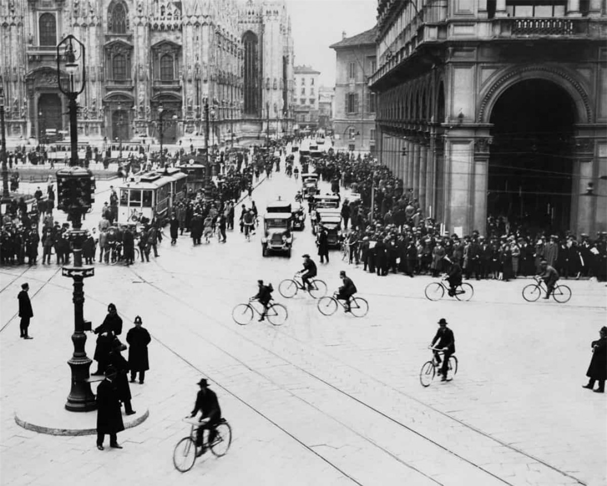 Thành phố Milan nổi tiếng của Italy trong khoảng thời gian từ 1910 - 1920./.