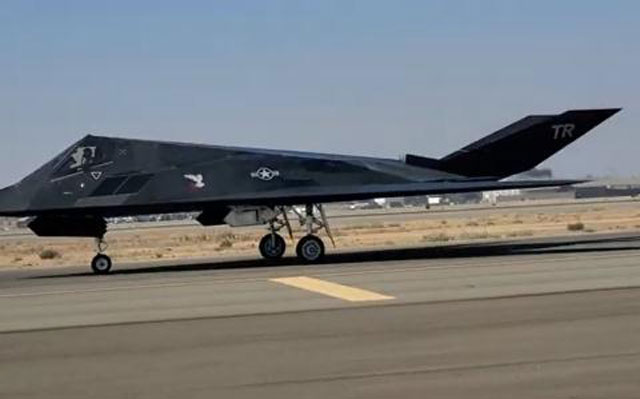 Mỹ không thu được gì khi dùng F-117 tập đối phó Su-57