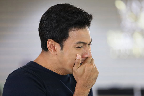 Đang nợ ngập đầu thì vợ đưa cho 200 triệu, tôi mừng quýnh mà không hề hay biết nguồn gốc số tiền đó