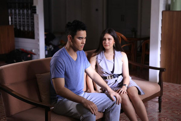 Vợ đột nhiên nấu ăn nhạt như nước lã, tôi tưởng cô ấy mất vị giác, không ngờ bí mật lại kinh khủng hơn thế