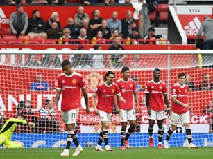 Man United chạm đáy thất vọng & lịch trình khủng khiếp trước mặt