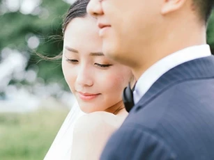 Đừng mong hôn nhân không có sóng gió, gập ghềnh, chỉ mong luôn có chồng bên cạnh là đủ