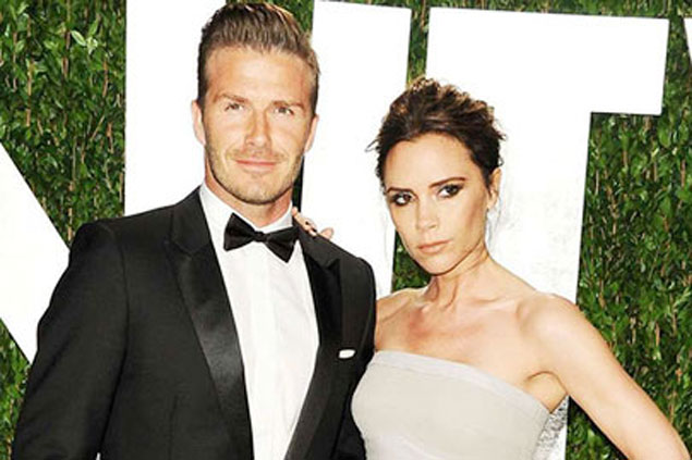 Victoria Beckham lấy phong cách của chồng cho bộ thiết kế mới