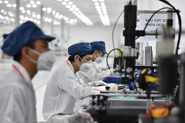 Hỗ trợ người lao động và sử dụng lao động bị ảnh hưởng COVID-19