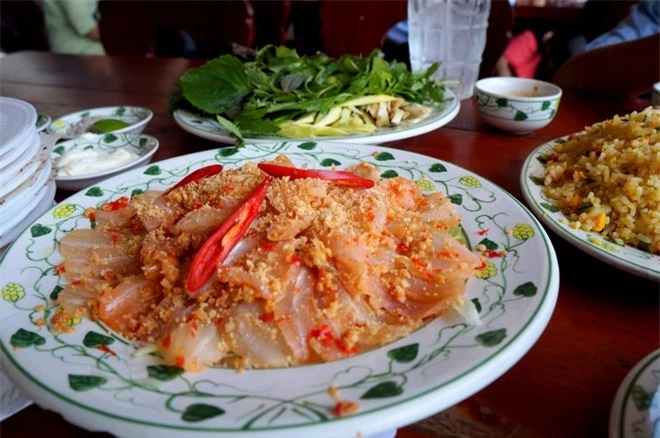 Loạt đặc sản cá ngon khi tới Quy Nhơn, Phú Yên - Hình 1