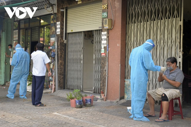 Lần đầu tiên số bệnh nhân xuất viện ở TP Hồ Chí Minh đã cao hơn số nhập viện
