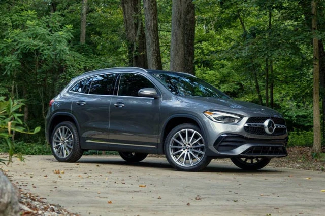 3. Mercedes-Benz GLA 2021 (giá khởi điểm: 37.280 USD). Ảnh: SlashGear.