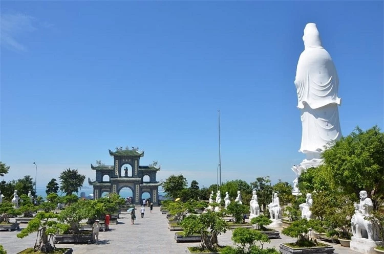 5 ngoi chua linh thieng bac nhat da nang