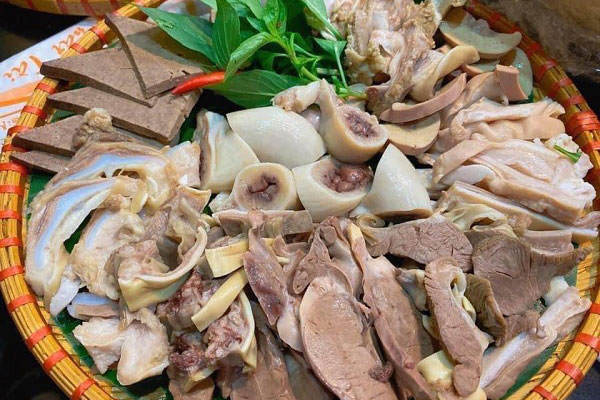 Không phải cứ ăn ngọt mới bị tiểu đường, 5 thực phẩm 'nhạt toẹt' này vẫn khiến đường huyết tăng vọt