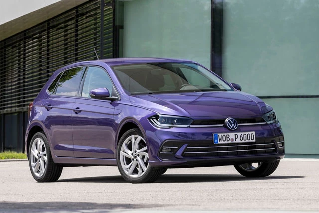 7. Volkswagen Polo (doanh số: 10.283 chiếc).