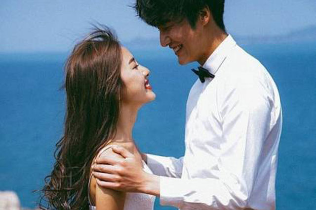 10 dấu hiệu báo hiệu đàn ông say mê bạn từ kiếp trước, kẻ thứ 3 còn lâu mới ''có cửa'' xen vào