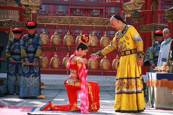 Thú ăn chơi sa đọa bậc nhất lịch sử Trung Quốc của vua Càn Long