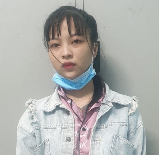 Vợ trẻ trốn truy nã bị bắt, chồng được Công an hỗ trợ tiền nuôi con nhỏ