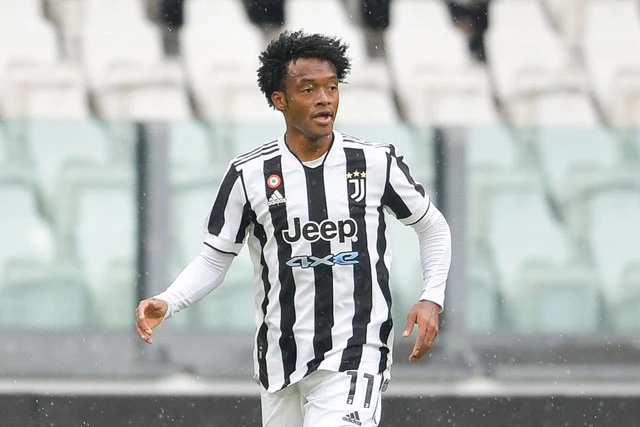 Tiền vệ phải: Juan Cuadrado (Juventus).