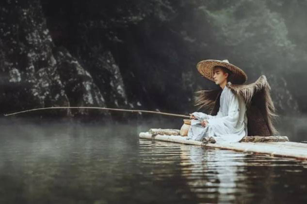 Cổ nhân dạy: Đời người thà sống bần hàn mà vui vẻ còn hơn giàu sang mà gặp họa