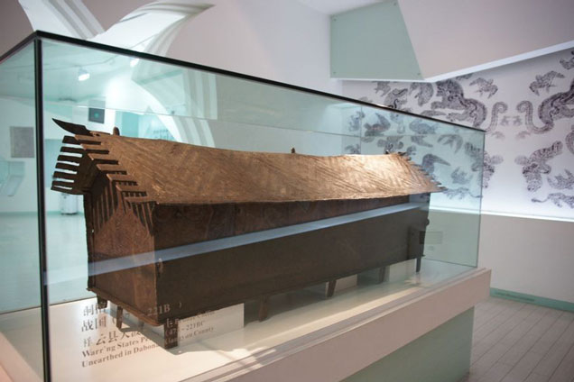 Các chuyên gia ngỡ ngàng khi tìm thấy chiếc quan tài bằng đồng: Đáp án rất có thể nằm trong lăng mộ Tần Thủy Hoàng