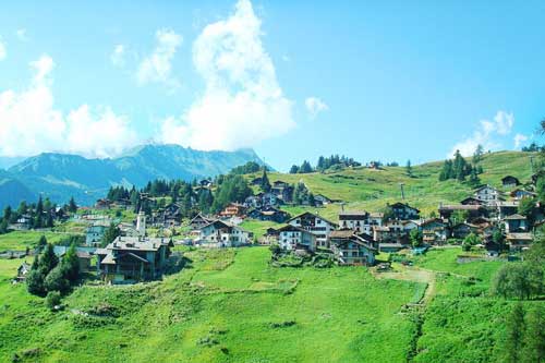 Khám phá Thị trấn duy nhất ở Italia vắng bóng ôtô