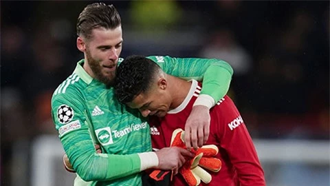 Solskjaer hết lời cảm ơn người hùng De Gea