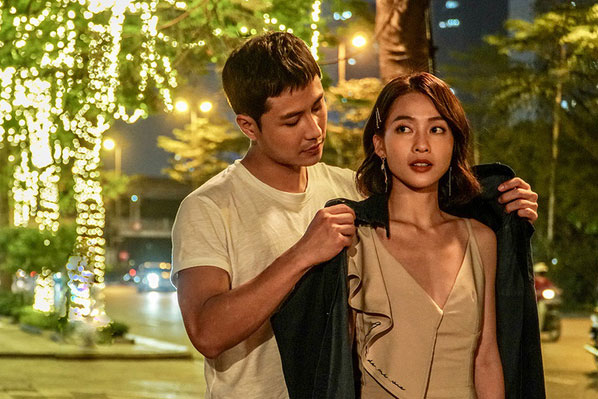 Học vấn lệch tông của cặp đôi dính nghi án "phim giả tình thật" trong "11 tháng 5 ngày": Người lẹt đẹt chưa tốt nghiệp cấp 3, người thủ khoa trường top