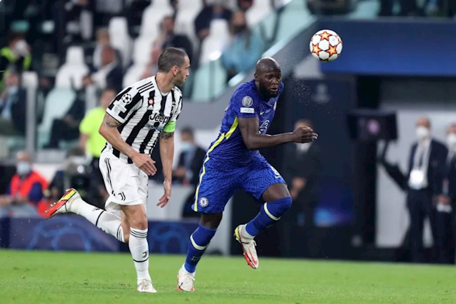 Vì sao Lukaku từ 'hổ dữ' hóa 'mèo ngoan'?