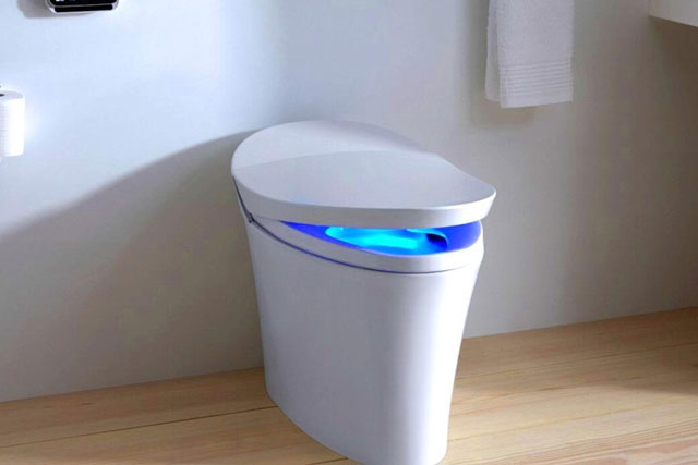 Vì sao bồn cầu thường có màu trắng muốt dù rất dễ bẩn?